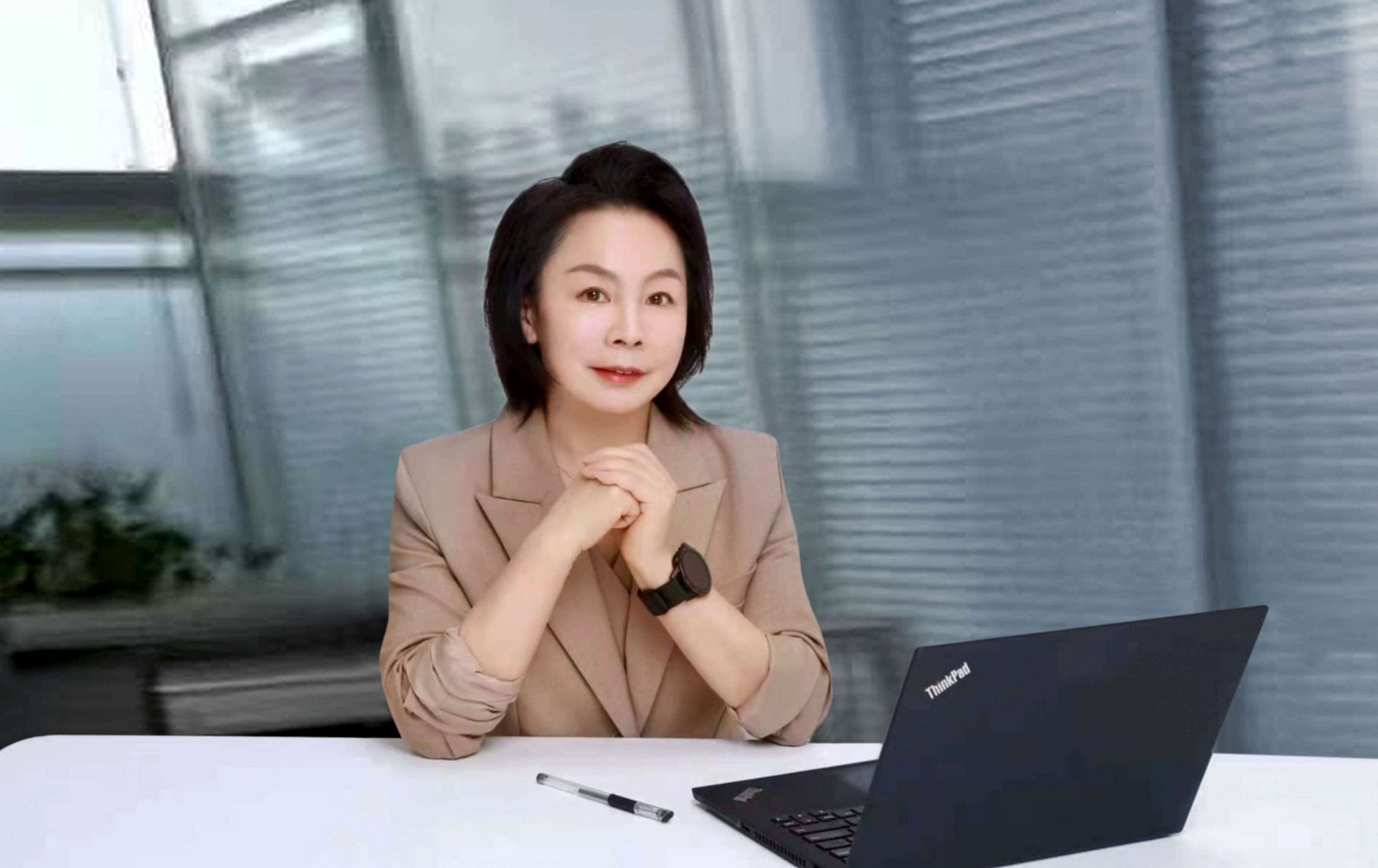 Changchun: Sonia Li, Senior-Controllerin